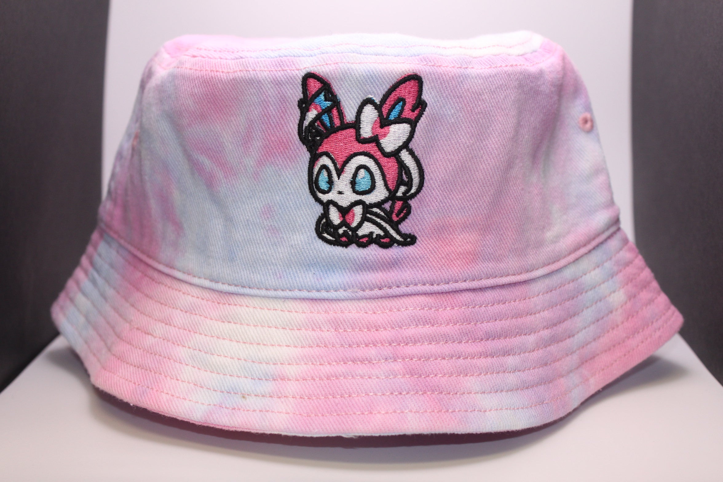 Sylveon Bucket hat